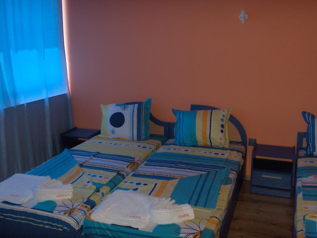 Dara Hotel Primorsko Exterior foto